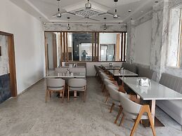Hotel Premji by Shivalaya Darshanam