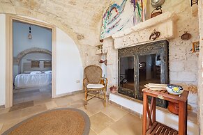 Trullo Conosolo With Pool