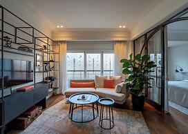 Hovagimyan Hotel and Suites