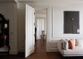 Hovagimyan Hotel and Suites