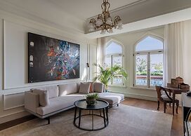 Hovagimyan Hotel and Suites