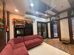 Vallabh Villas Guest House