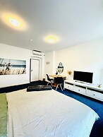 Luxury 7 Bedroom Apartment Sleeps 16