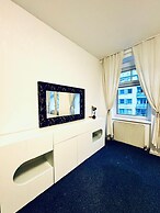 Luxury 7 Bedroom Apartment Sleeps 16