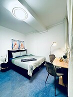 Luxury 7 Bedroom Apartment Sleeps 16