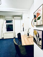 Luxury 7 Bedroom Apartment Sleeps 16