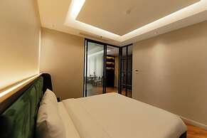 TQ Luxury Hotel & Apartment