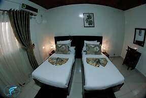 HOTEL FREESIA