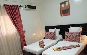 HOTEL FREESIA