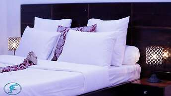 HOTEL FREESIA