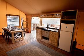 Glamping Can Bora Lodges