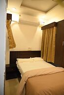 BVR Dazzle Residency