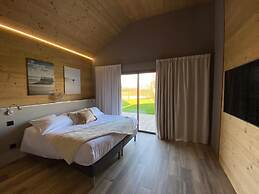 WORLD HOTEL