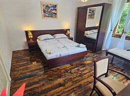 Lisko Vacation House
