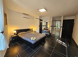 Lisko Vacation House