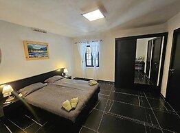 Lisko Vacation House