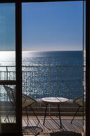 Casa Mare Beachfront Luxury Suites