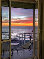Casa Mare Beachfront Luxury Suites