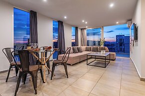 Acropolis Magical View Suite, Metro Kerameikos