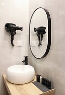 UrbanBay Hotel & Spa