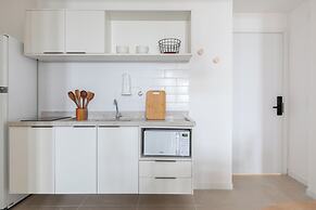 Tabas By Blueground Cena Carioca