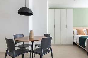 Tabas By Blueground Cena Carioca