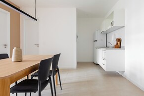 Tabas By Blueground Cena Carioca