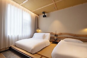 Qingmo Hidden Mid-Mountain Hotel