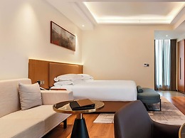 Bamus Sarovar Portico Kampala