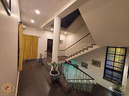 Hotel Aayes & Resort