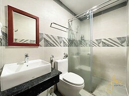 Joi Boutique Bãi Sau
