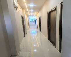 Hotel Devanshri Rooms & Restaurant