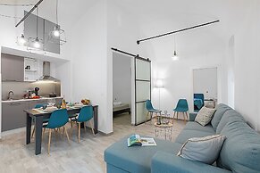 Saro House