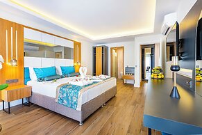 Algora Halal Hotel / Halal All inclusive