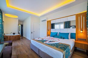 Algora Halal Hotel / Halal All inclusive