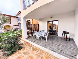 Seaside Apartment Near Budoni
