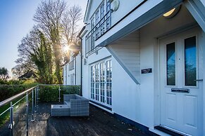 Caldey View Cottage - 1 Bedroom - Penally