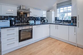 Caldey View Cottage - 1 Bedroom - Penally