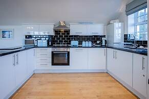 Caldey View Cottage - 1 Bedroom - Penally
