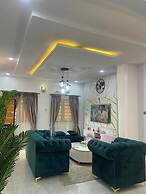 La Veda Manor Luxury Apartment