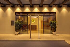 Lemon Tree Suites Gurugram