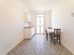 RRRapido Sant Ambrogio Suites and Rooms