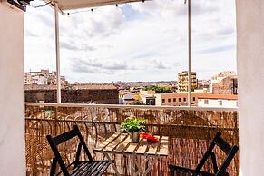 Susy Baroque Near Beach Etna