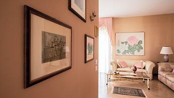 Angelina Square Home