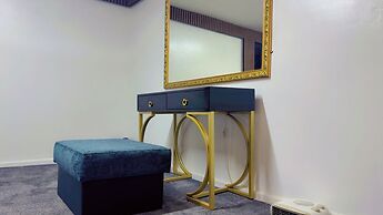 1-bed Apartment - Sleeps 2, Wifi & Central