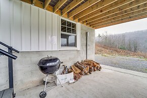Mtn Views! Peaceful Rural Retreat in Mapleton