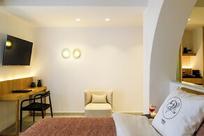 Safrani Suites