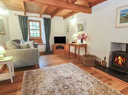 1 Rowes Cottages