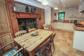 1 Rowes Cottages