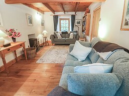 1 Rowes Cottages